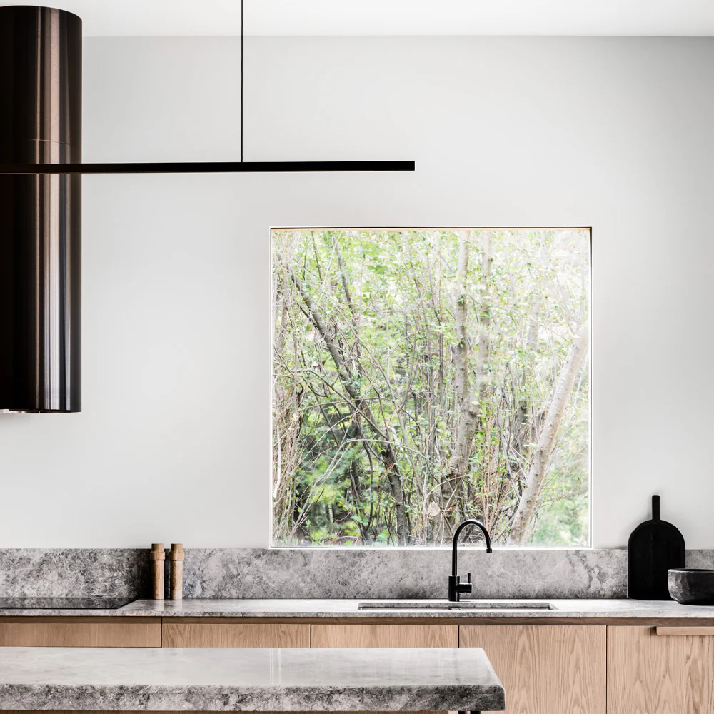 Highline Linear Pendant Lamp by Rakumba Pendant Lamps